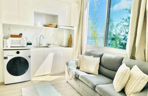 Hulhumale Apartment | Lazzlla 1BR beachside oceanview apartment