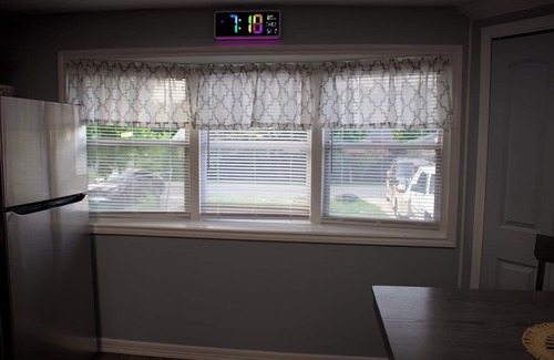 Pasadena House | LBD Heaven’s Inn is a private & comfortable place 10 miles from Downtown Houston