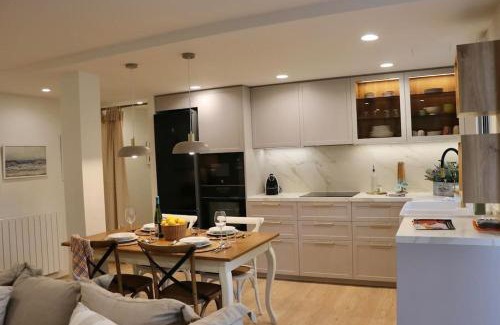 Benicassim Apartment | LC Apartaments Voramar Beachfront