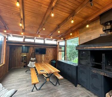 Antuco Ski Chalet | Leñador