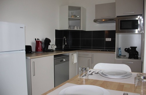 Mulhouse Apartment | * Le 01 * Beau T3 tout équipé centre ville, RDC