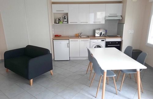 Pouilly Apartment | Le 18 - Apt 2 Persons, with terrace
