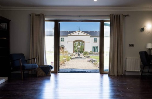 Enniskillen House | LE 23 · Escape Ordinary at Castle Hume No.23 ~ Luxury