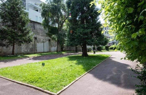 Villette - Maisons Neuves Apartment | Le 27 - Cosy apartment Part-Dieu + private parking