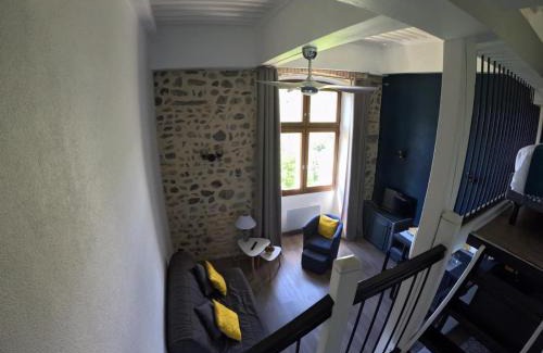 Uriage-les-Bains Apartment | Le Belvédère de la grand croix dans le chateau d'uriage