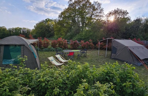 Oncy-sur-Ecole RV Rental | Le Bivouac Oncéen