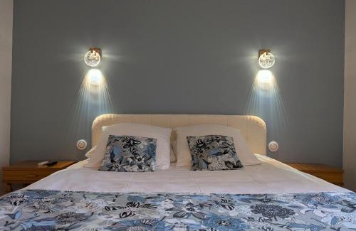 Chazelles Bed & Breakfast | Le bois des fées de Chazelles