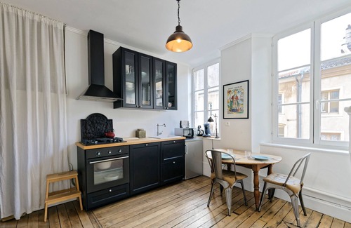 Saint Nicolas - Charles III - Ville vieille - Trois Maisons - Leopold Apartment | Le Boudoir de Stanislas - Appt au cœur de Nancy