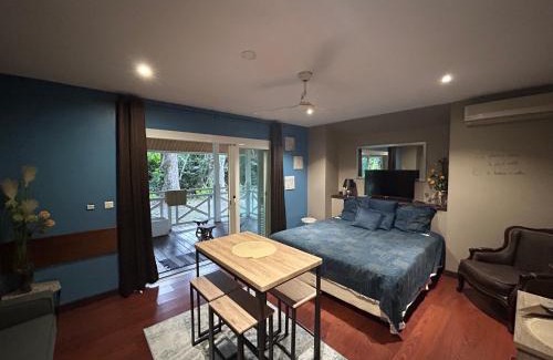 South Province Apartment | Le BUNGALOW CALEDONIEN DE SARRAMEA DEPAYSEMENT