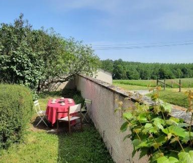Orbigny Apartment | Le cèdre d'ORBIGNY MINIMUM DEUX NUITS