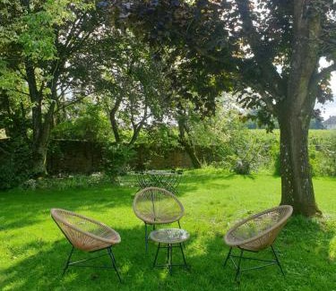 Charnay-les-Macon Bed & Breakfast | LE CARGE D’ARLAY