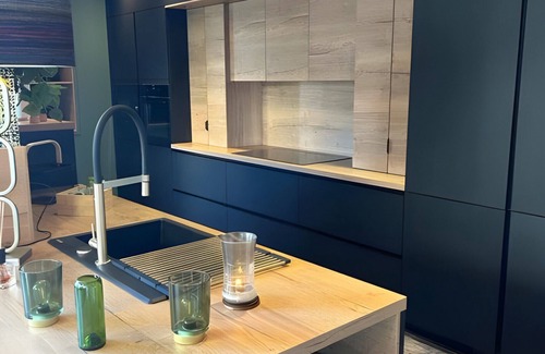 Republique Villa | Le Casablanca - Centre - Wifi - 12p - Rêve au Mans