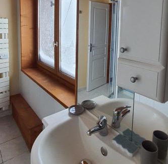 Habere-Poche Apartment | Le Chalet de Poche - Gite 2 étoiles - 5 pers