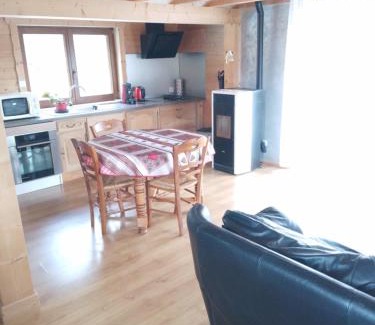 Cernans Ski Chalet | Le Chalet des Comtois