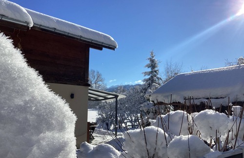 Taninges Apartment | LE CHALET DU PIC :PRIVATE SPA.mountain views and Mt Blanc.near Les Gets and Samoens.