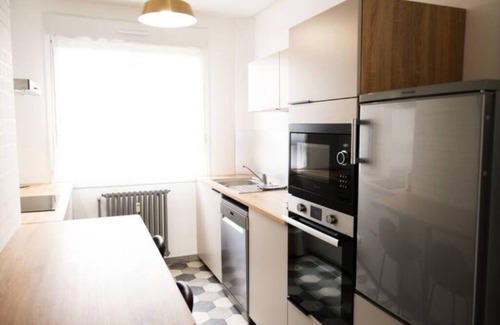 Laval Apartment | Le Chambord à Laval