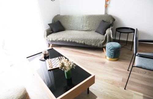 Laval Apartment | Le Chambord 2