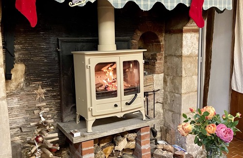 Bouquelon House | Le Chardonneret, typical cottage for 2 near Honfleur