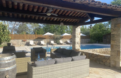 Saint-Paul-en-Foret Other | Le Charme dun Vieux mas Provençal Dans un Parc Arboré Avec Piscine