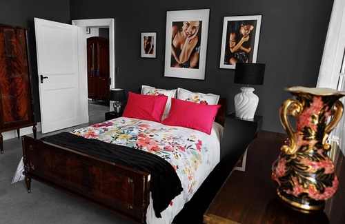 Albi Bed & Breakfast | LE CHERCHE MIDI Guest rooms EQUIPPED KITCHEN large garden SECURE PARKING