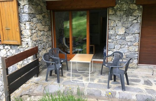 Les Avanchers-Valmorel Apartment | Le Cheval Noir 9 - Cosy renovated 2-room apartment with balcony