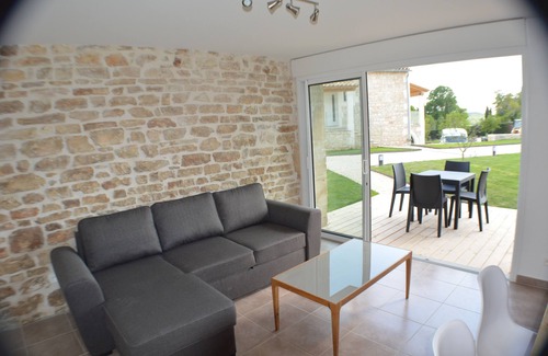 Saint-Privat-de-Champclos House | Le Clos des Taulelles Gite 4* M2