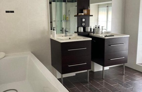 Villers-Marmery Bed & Breakfast | Le Clos ADNET