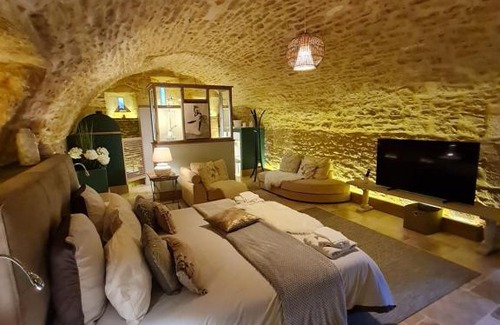Sainte-Nathalene Bed & Breakfast | Le Clos de la Tour