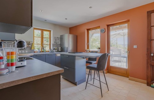 Cluny House | Le Clos des Acacias - CLUNY