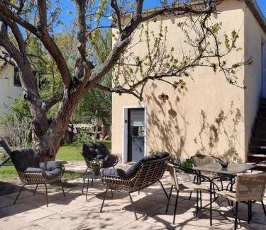 Saint-Aubin-Les-Elbeuf Apartment | Le Clos des Feugrais