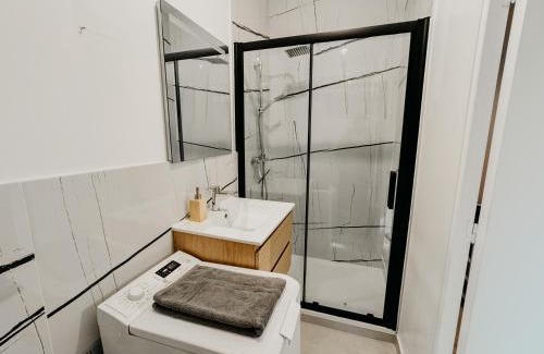 Chatel-Guyon Apartment | Le Cocon du Parc - Charmant T2 neuf au calme