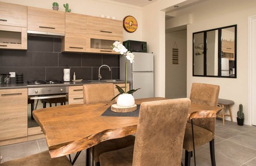 Poitiers Apartment | Le Cocon Industriel - Superbe appart T2 cosy