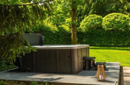 Bomal-sur-Ourthe Ski Chalet | Le Colibri spa jacuzzi