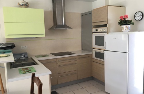 Le Conquet Apartment | Le Conquet LC73 Apartment at 500 beaches and shops