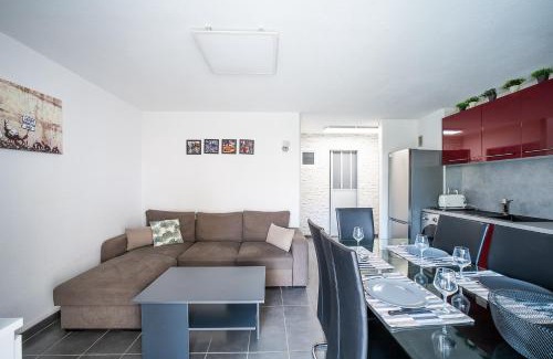 Les Hauts de Canet Apartment | Le Cosy Canétois - A 20 min de la plage