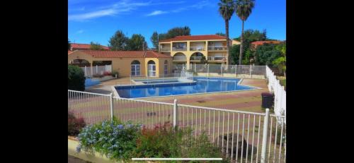 Les Hauts de Canet Apartment | Le Cosy Canétois - A 20 min de la plage
