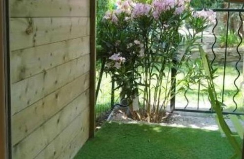 Route d'Arles Apartment | LE COZY Pretty F2 near train station, Arena with private terrace