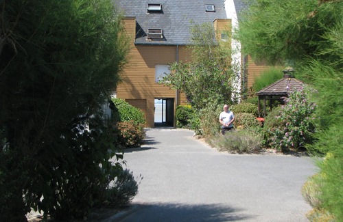 Le Crotoy Apartment | LE CROTOY STUDIO 3* DIRECT SEA ACCESS + FREE SECURE PRIVATE PARKING