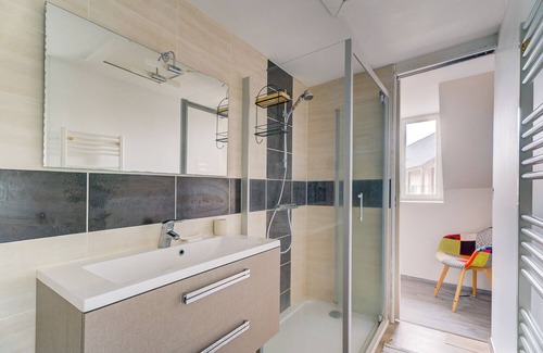 La Madeleine-Bellevue House | Le Dériveur Saint-Malo