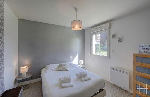 La Riche Apartment | Le Dahlia/Jardin Botanique