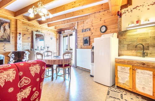 Cognet Apartment | Le Domaine De Clo - Vue Montagnes