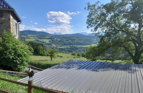 Cognet Apartment | Le Domaine De Clo - Vue Montagnes