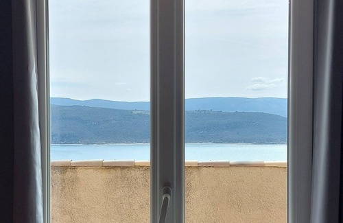 Sainte-Croix-du-Verdon Apartment | Le Duplex 4 Pers - 10 min from the beach
