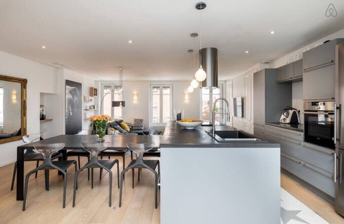 Croix Rousse Apartment | Le Duplex - Amazing flat overlooking the rooftops of Lyon