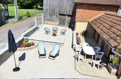 Montieramey House | Le Four de Mimile, near the lakes (3 bedrooms, 2 shower rooms, sleeps 5)