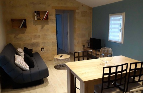 Saint-Christophe-des-Bardes House | Le Chalet Vigneron - Annex of Château Saint Christophe - 3 mins from Saint Emilion