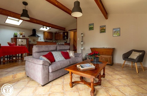 Thuret House | Le Gîte de Manon - Thuret