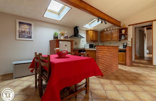 Thuret House | Le Gîte de Manon - Thuret
