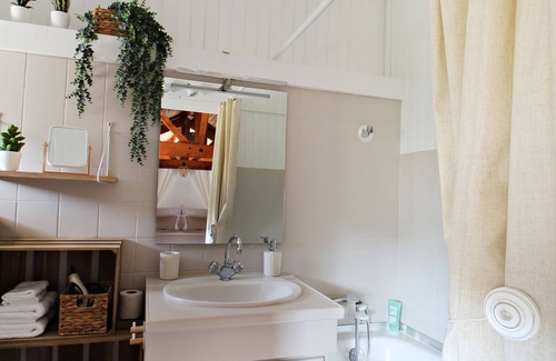 Villiers-en-Desœuvre House | "Le Gîte" Beauty and well-being 21km from Giverny