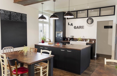 Remouille Cottage | LE Gite DE LA Gare - Gîte de Groupe Jusqu'à 14 Couchages - Proche Nantes